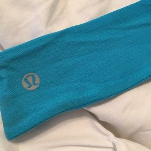 Teal lululemon headband